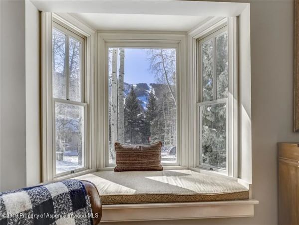 Aspen Home 987735