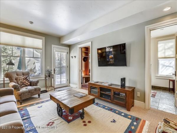Aspen Home 987735