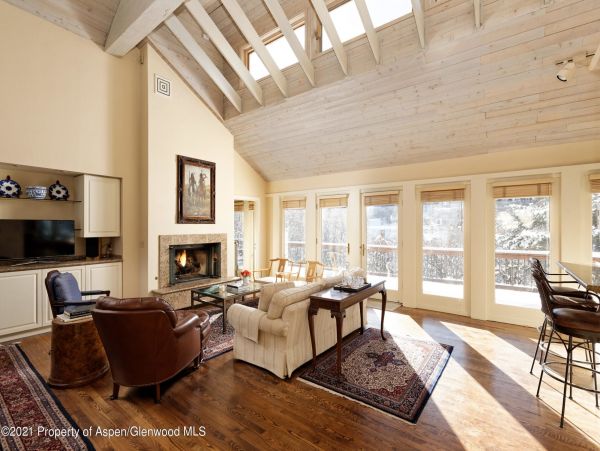 Aspen Home 987739