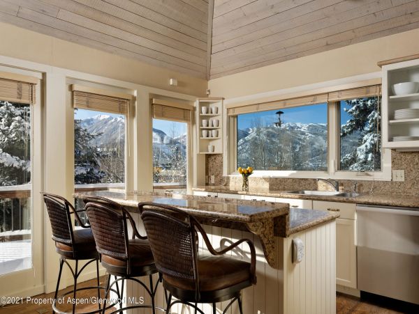 Aspen Home 987739