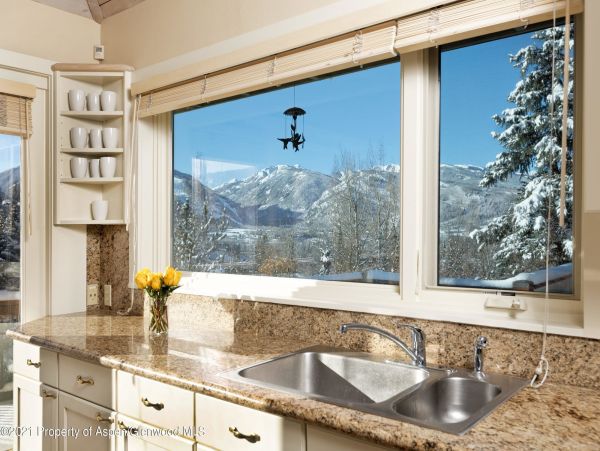 Aspen Home 987739