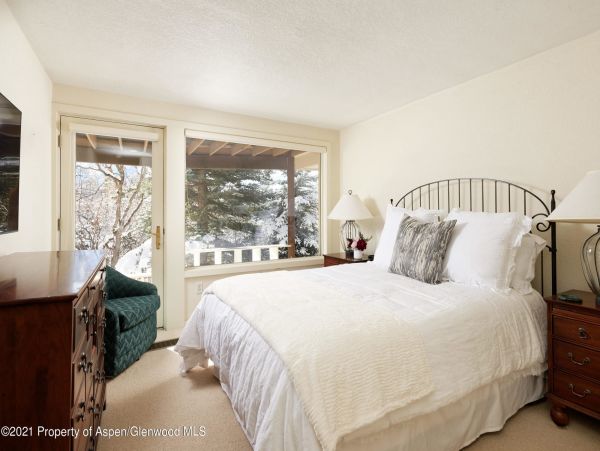 Aspen Home 987739