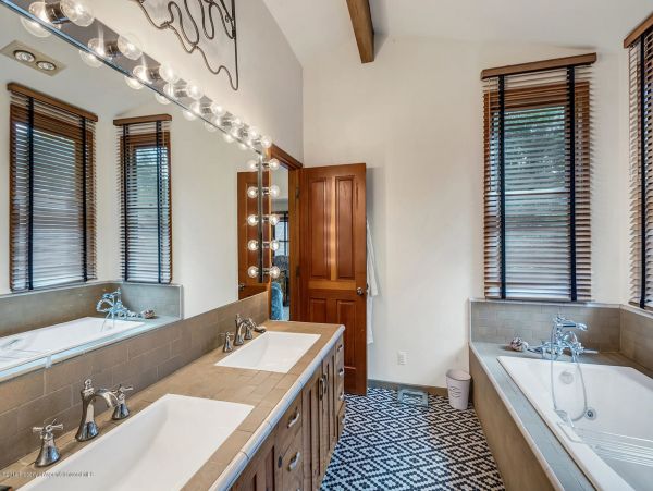 Aspen Home 987740