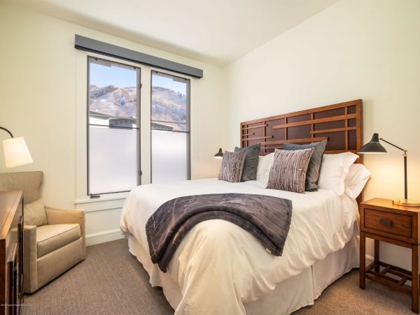 Aspen Home 987742