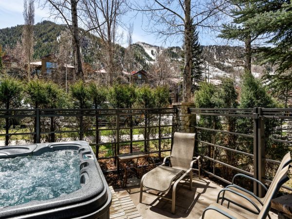 Aspen Home 987743