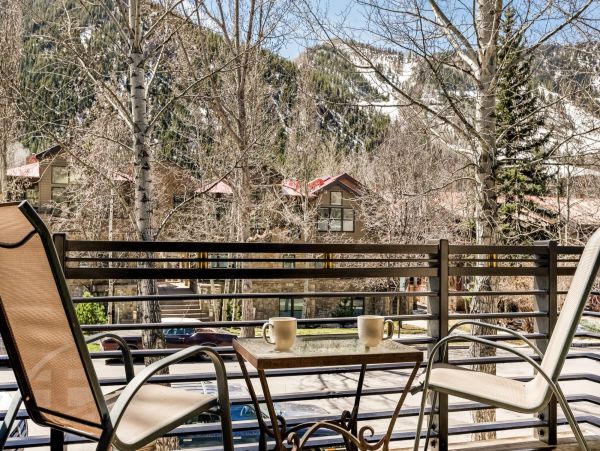 Aspen Home 987743
