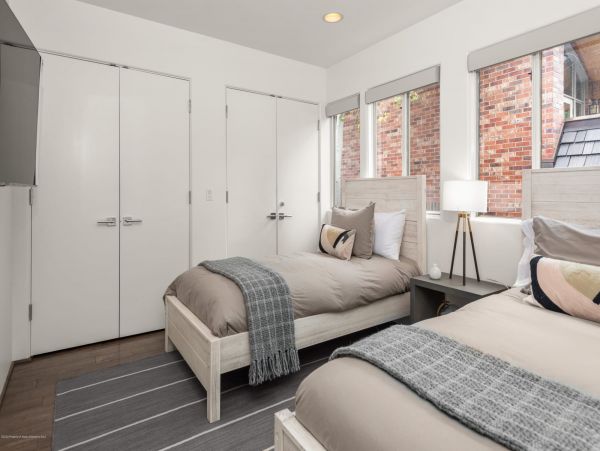Aspen Home 987749