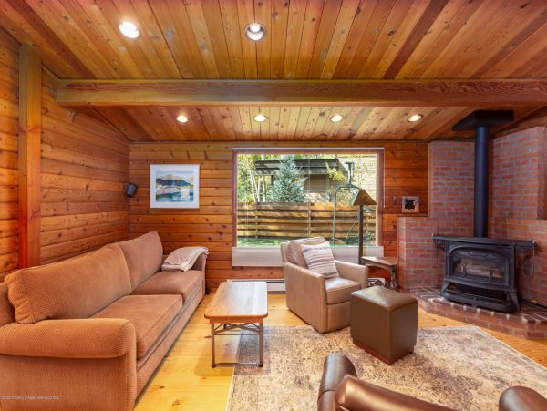 Aspen Home 987750