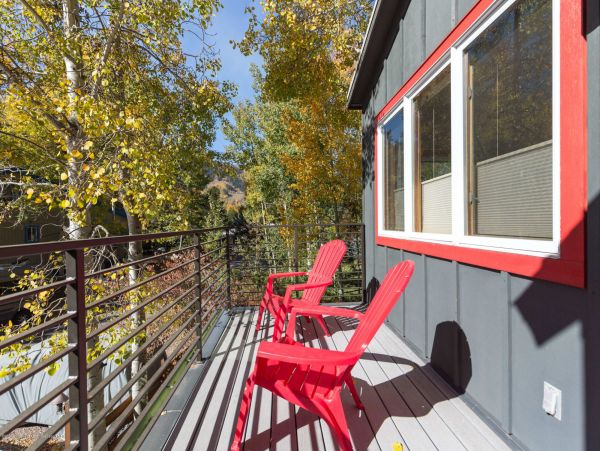 Aspen Home 987750