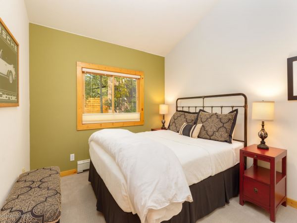 Aspen Home 987750