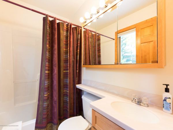 Aspen Home 987750
