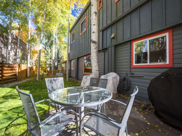 Aspen Home 987750