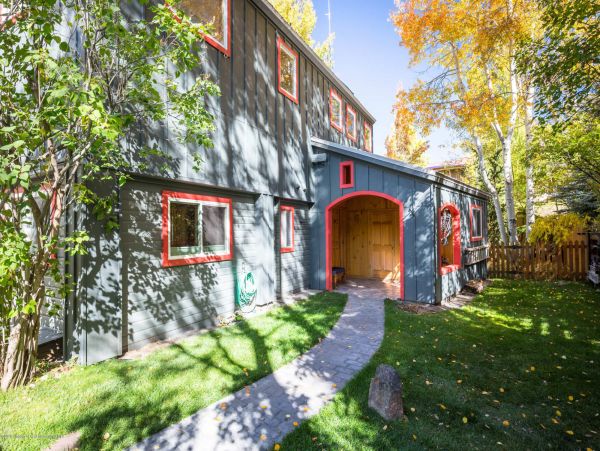Aspen Home 987750