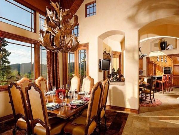 Luxury Five Bedroom Vacation Villa in Snowmass