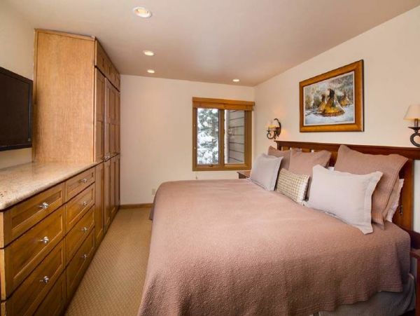 Aspen Condo 987779