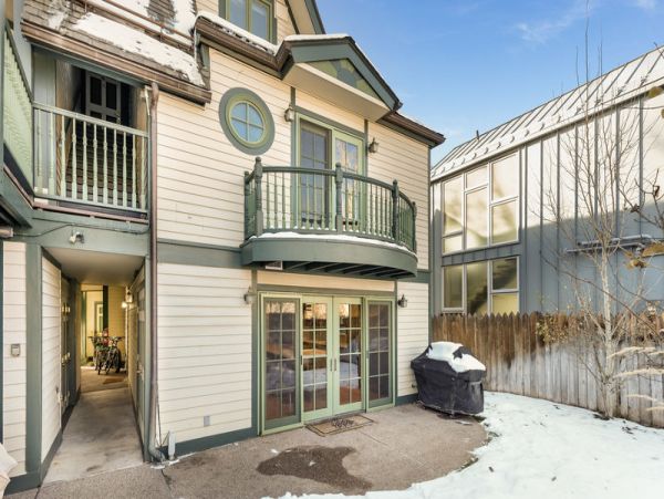 Aspen Home 987783