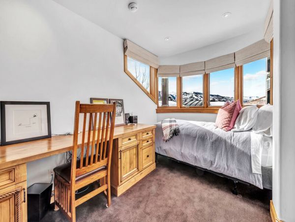 Aspen Home 987805