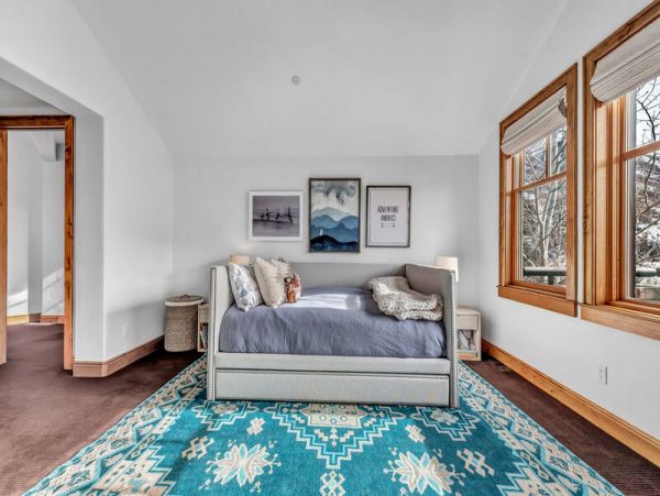 Aspen Home 987805
