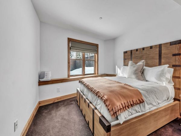 Aspen Home 987805