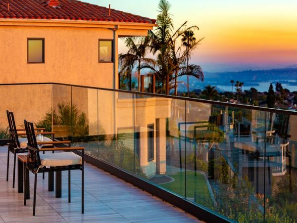 Elegant Ocean View Retreat with Private Pool & Hot Tub in La Jolla