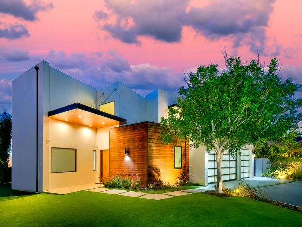 Elegant Ocean View Retreat with Private Pool & Hot Tub in La Jolla