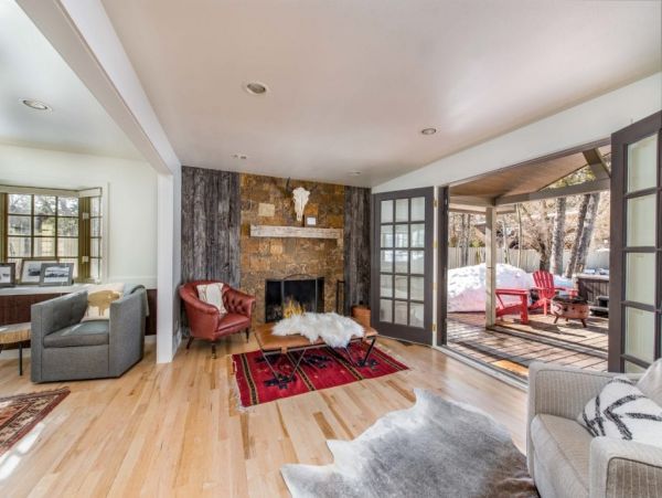 Wilson Vacation Rental 5.2 miles to Lift with 5 Bedroom Sleeps 14