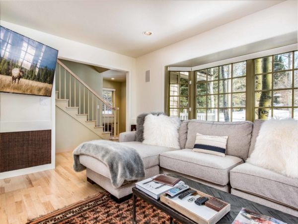 Wilson Vacation Rental 5.2 miles to Lift with 5 Bedroom Sleeps 14