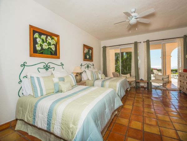 Luxury Vacation Pool Villa in Los Cabos Sleeps 10 Guests