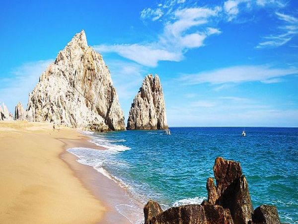 Luxury Vacation Pool Villa in Los Cabos Sleeps 10 Guests