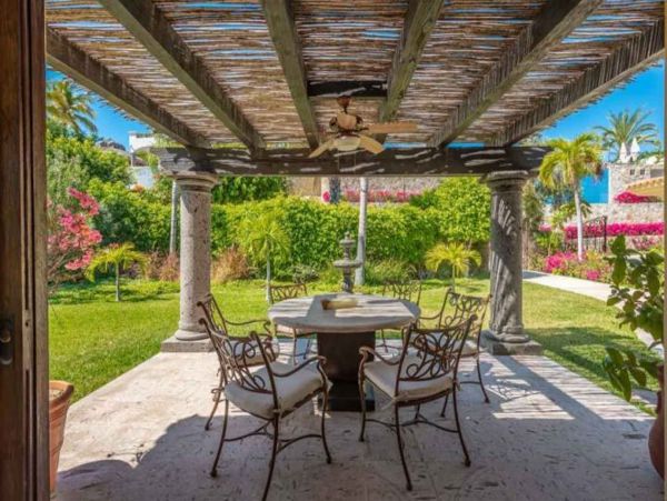 Ocean Views Los Cabos Vacation Home Short Walk to Beach