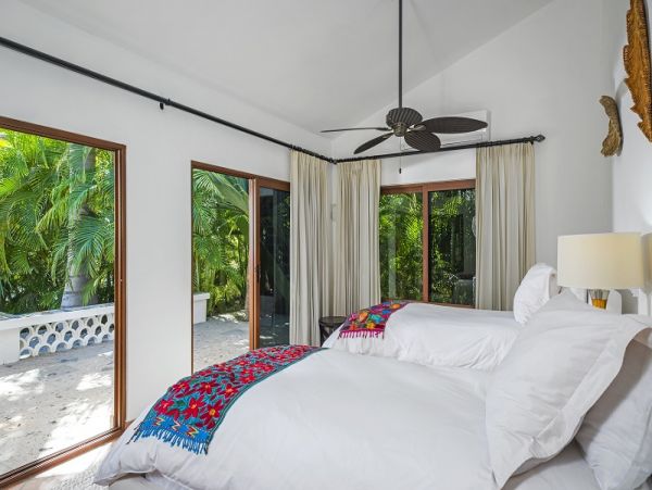 Los Cabos Beachfront Eight Bedroom Vacation Rental Home