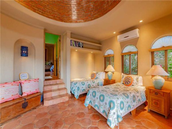 LOS CABOS 4 BEDROOM POOL VILLA WITH OCEAN VIEWS