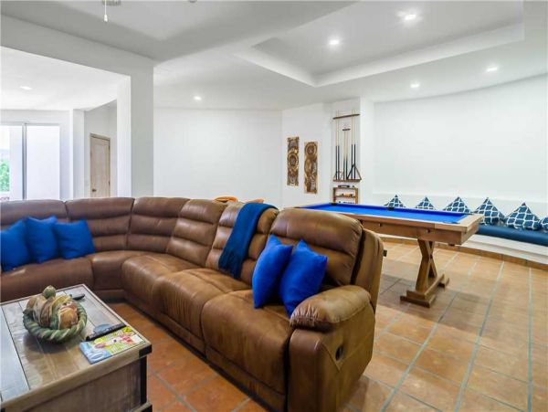 Luxury Cabo Villa 50 Ft Infinity Pool Beachfront, Staff