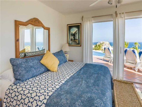 Luxury Cabo Villa 50 Ft Infinity Pool Beachfront, Staff