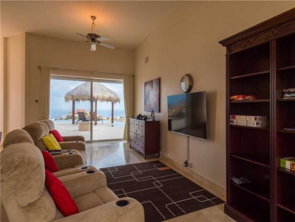 Los Cabos Luxury Villa with Staff, Private Pool Sleeps 15