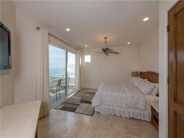 Los Cabos Luxury Villa with Staff, Private Pool Sleeps 15