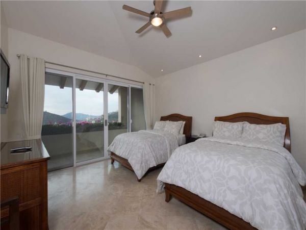 Los Cabos Luxury Villa with Staff, Private Pool Sleeps 15