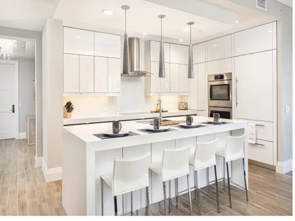 Luxury Winter Naples Condo Three Bedrooms Plus Office