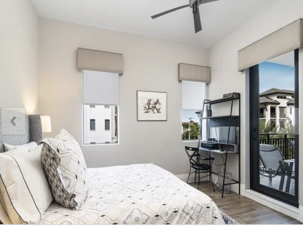 Luxury Winter Naples Condo Three Bedrooms Plus Office