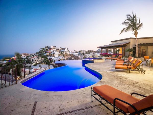 Short Walk to Beach Los cabos Vacation Home Private Pool