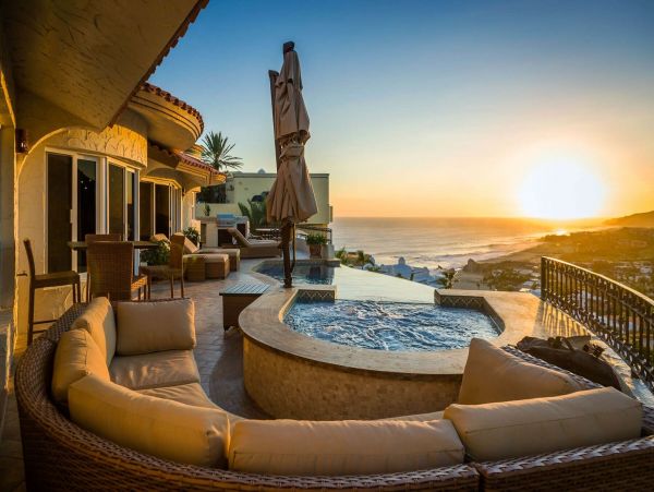 Luxury at Los Cabos w/ Stunning Ocean Views
