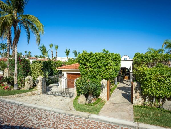 Los Cabos Vacation Rental – Five Bedroom Ocean View Villa