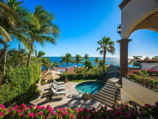 Los Cabos Vacation Rental – Five Bedroom Luxury Villa with Ocean Views