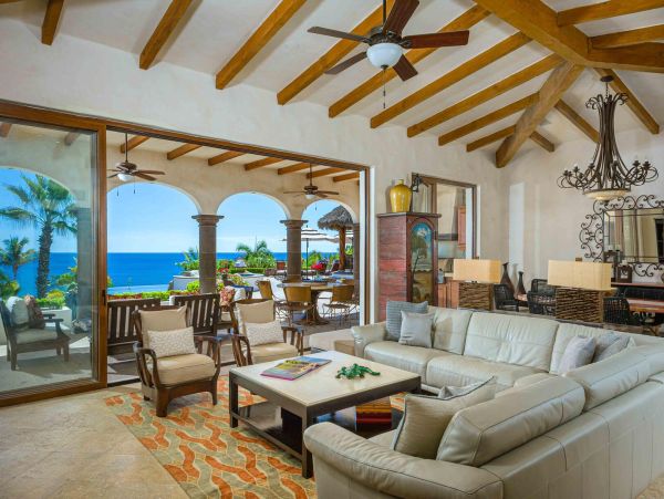 Los Cabos Vacation Rental – Five Bedroom Luxury Villa with Ocean Views