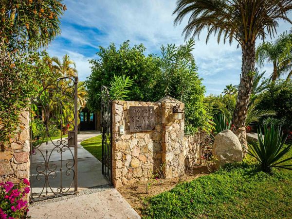 Los Cabos Luxury Vacation Villa Magnificent Pool Views! Sleeps 14 Guests