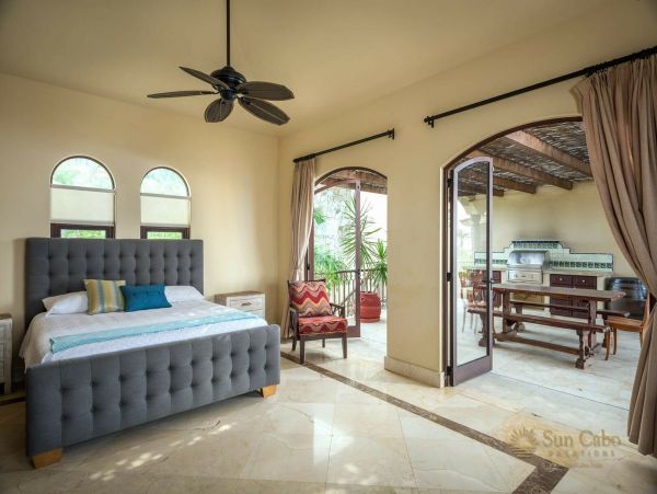 Luxury Villa featuring two 