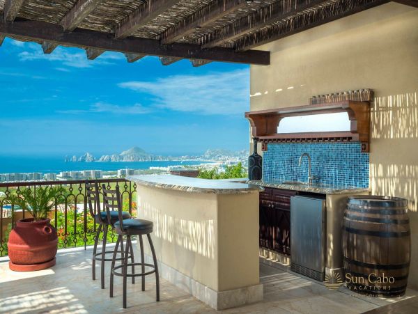 Luxury Villa featuring two 