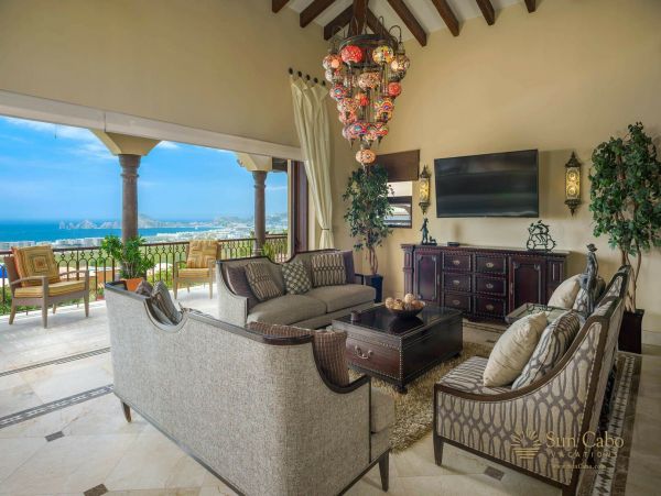 Luxury Villa featuring two 