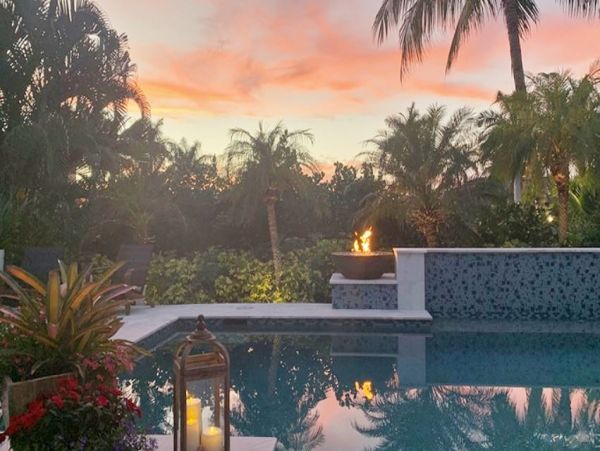 Short Walk to Beach Marco Island Vacation Home Private Pool
