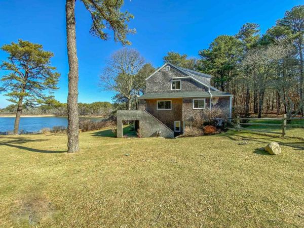 Water View Edgartown Vacation Home + Guest House Sleeps 12